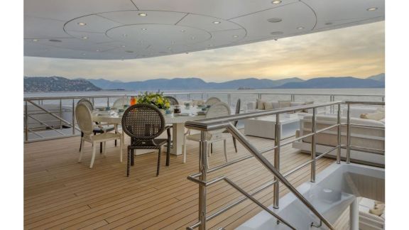 Lady Vera Yacht (39)