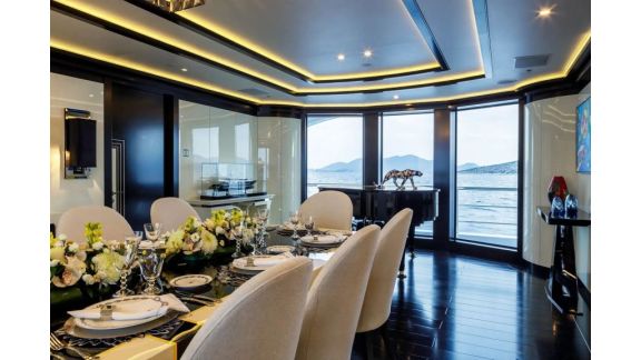 Lady Vera Yacht (76)