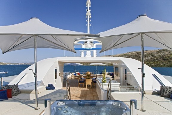 The 60m Yacht MARY-JEAN II