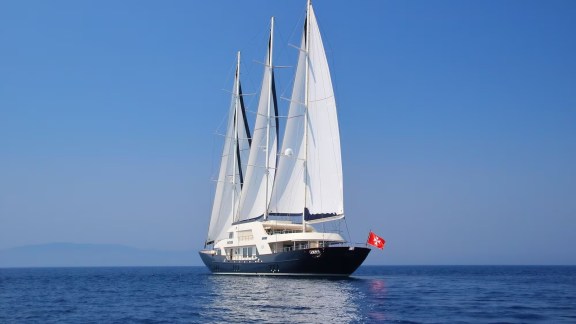 Image of MEIRA yacht #3