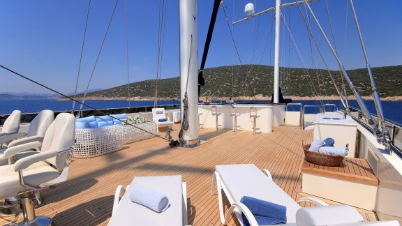 Image of MEIRA yacht #8