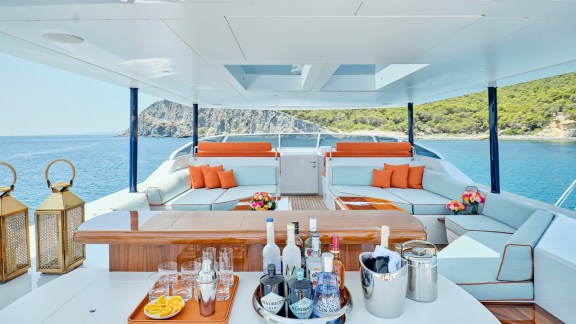 Image of MIA ZOI yacht #13