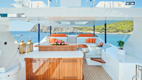 Image of MIA ZOI yacht #15