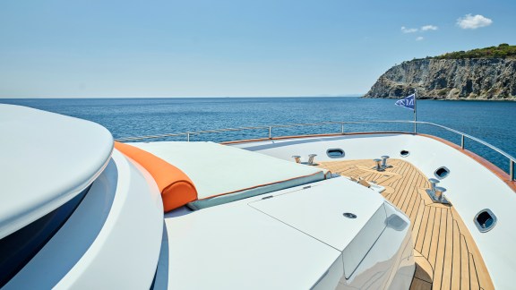 Image of MIA ZOI yacht #18