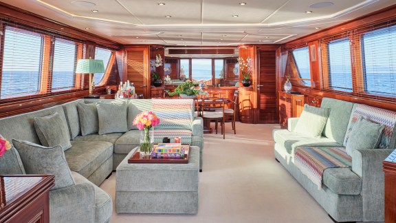 Image of MIA ZOI yacht #19