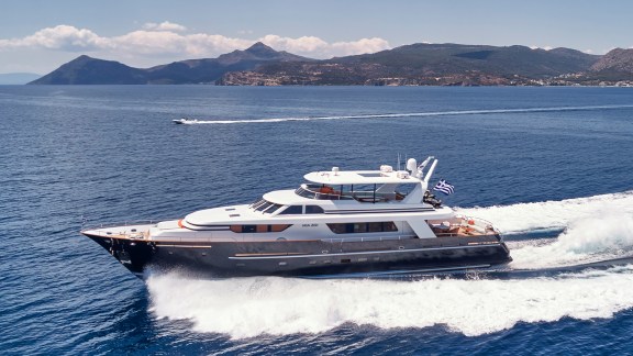 Image of MIA ZOI yacht #2
