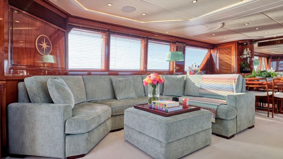 Image of MIA ZOI yacht #20