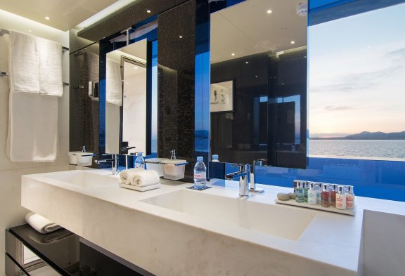 MY EDEN Guest Bathroom