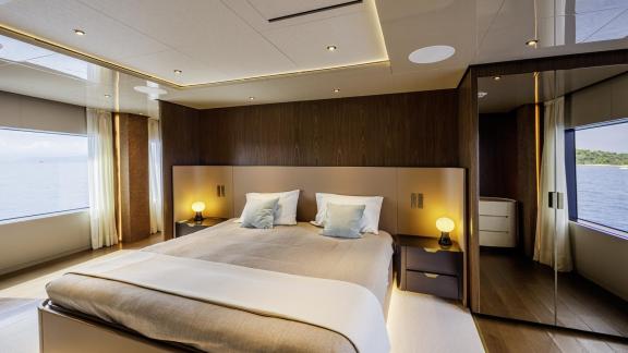 Image of MY MISTAKE yacht #15