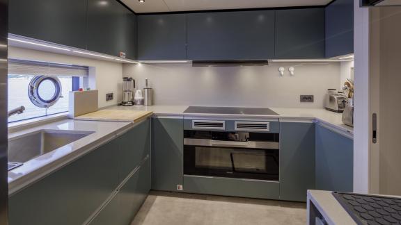 Image of MY MISTAKE yacht #18