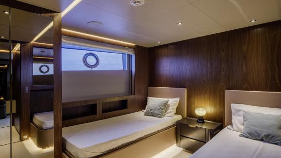 Image of MY MISTAKE yacht #19