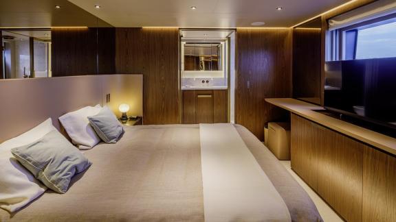 Image of MY MISTAKE yacht #21