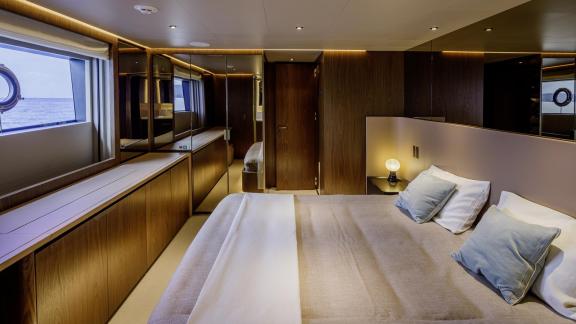 Image of MY MISTAKE yacht #24