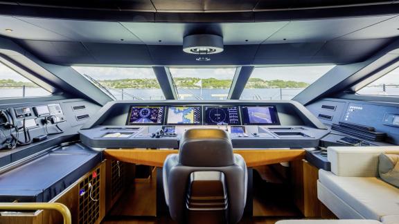 Image of MY MISTAKE yacht #26