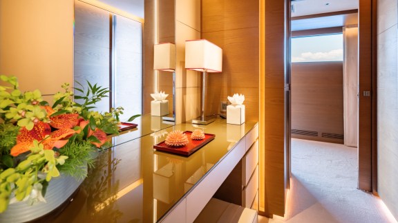 Image of NAIA yacht #27