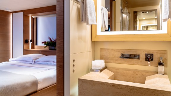 Image of NAIA yacht #41