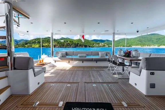 Aft Deck Seating