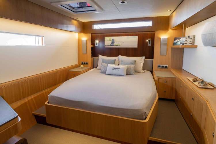 Queen Stateroom