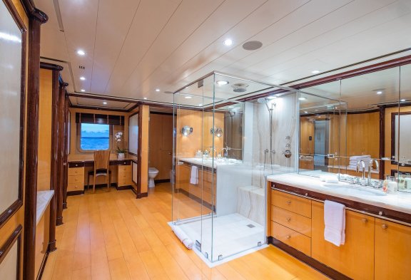 NITA K II Master Bathroom