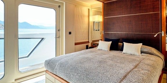 O’ ΕVA For Charter 60M Custom Golden Yacht (24)