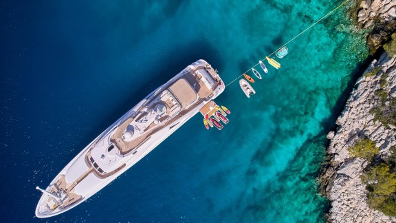 Image of OASIS yacht #16