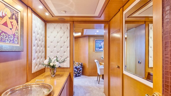 Image of OASIS yacht #45