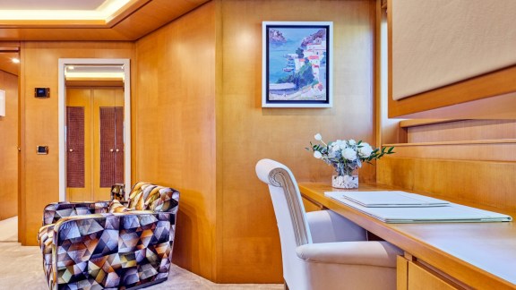 Image of OASIS yacht #46