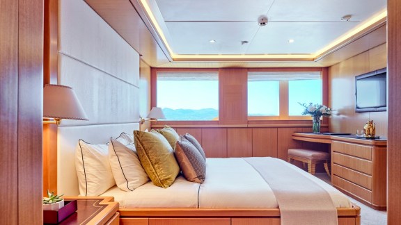 Image of OASIS yacht #48