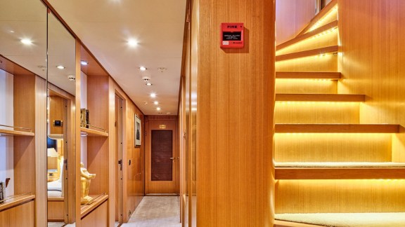 Image of OASIS yacht #58