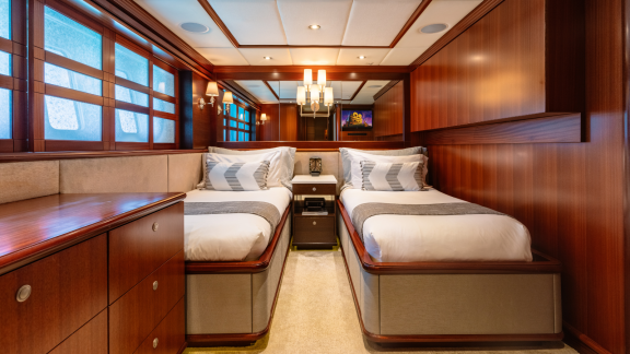 Image of OCEAN CLUB yacht #30