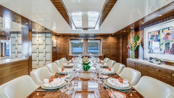 Image of OCEANOS yacht #17