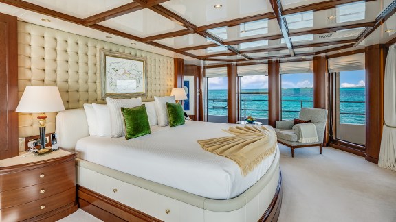 Image of OCEANOS yacht #18