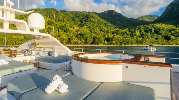 Image of OCEANOS yacht #43