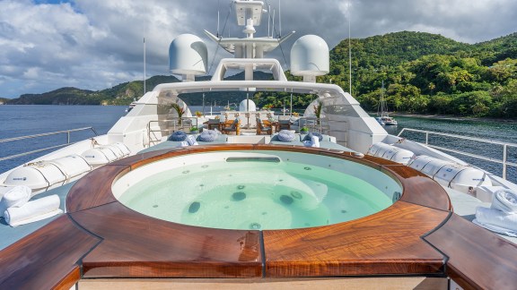 Image of OCEANOS yacht #44