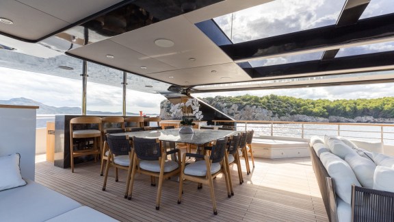 Image of OCULUS yacht #24