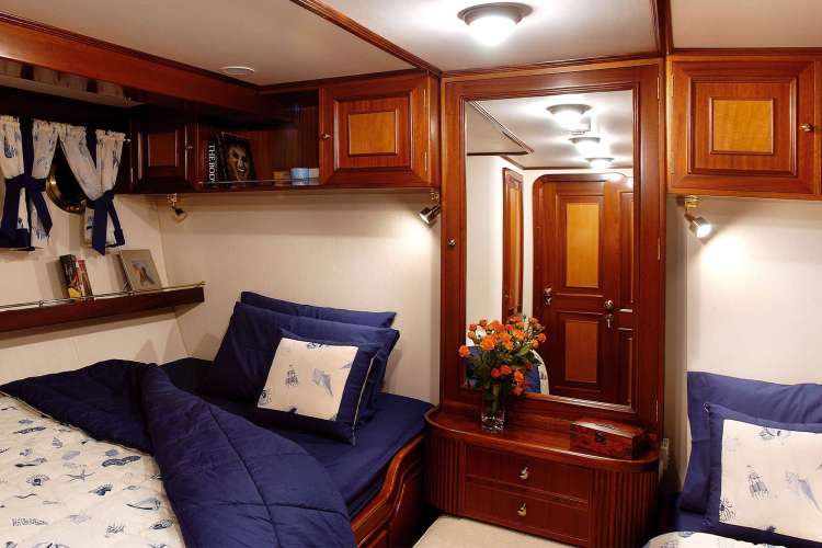 Double Cabin with Additional Single Berth