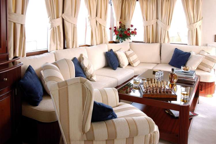 Salon — Lounge Seating