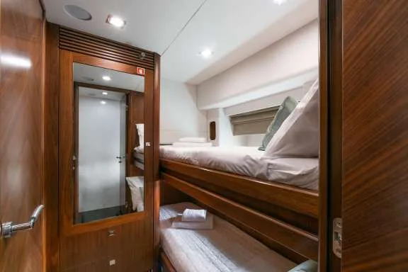 Image of PHOENIX yacht #11