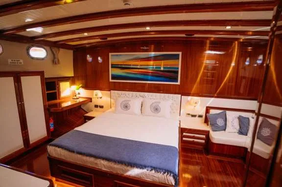 Image of QUEEN OF DATCA yacht #12
