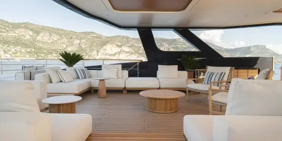 SEAWOLF X Luxury Motor Eco Catamaran Charter Rossinavi 43m Custom Sundeck