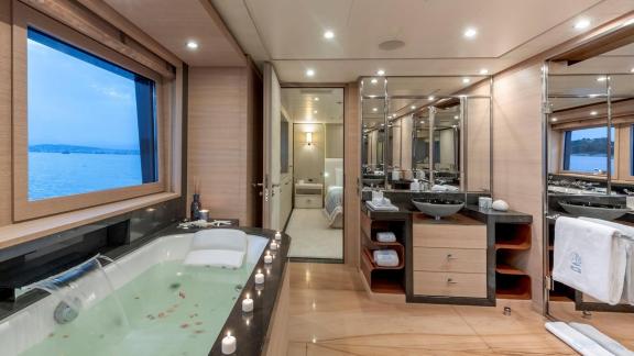 Image of SPIRIT yacht #35