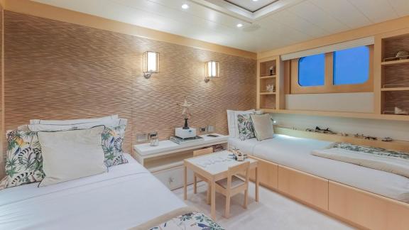 Image of SPIRIT yacht #41