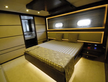 Image of STEEL yacht #9
