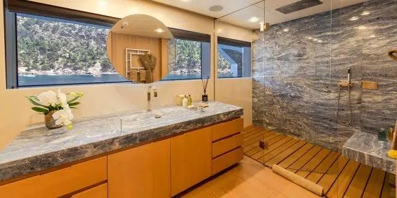 STELLA MARIS Luxury Charter Yacht Viareggio SuperYacht 72M His Bathroom