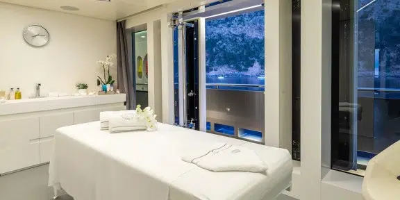 STELLA MARIS Luxury Charter Yacht Viareggio SuperYacht 72M Massage room
