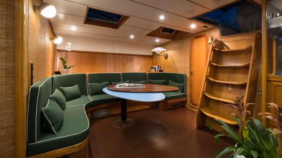Image of TESS yacht #2