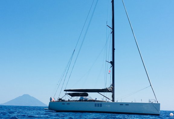 TUSCAN SPIRIT At Anchor