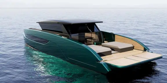 Sunreef Ultima power catamaran main (1)