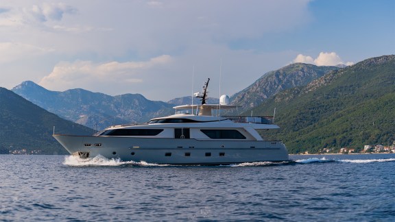 Image of VALENTINA II yacht #39
