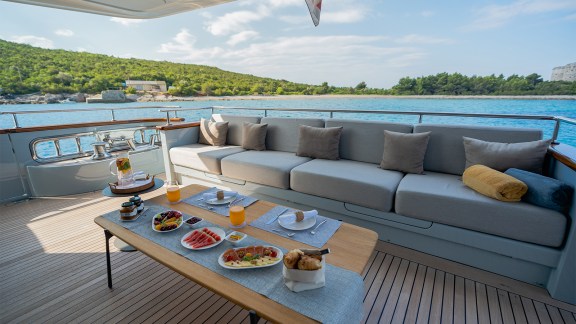 Image of VALENTINA II yacht #7